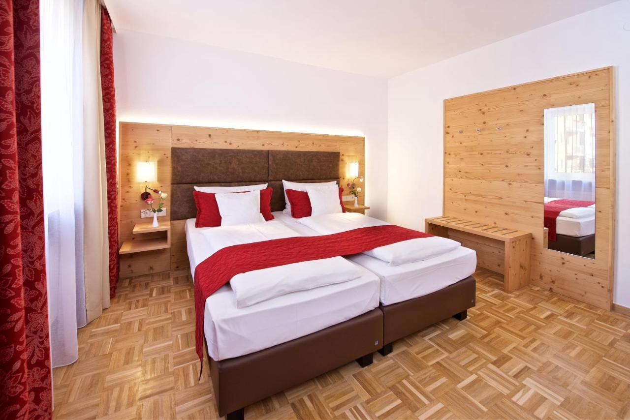 Park Hotel Laim Serviced Apartments München Exteriör bild
